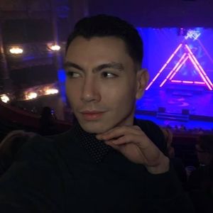 Meet your Posher, Santiago